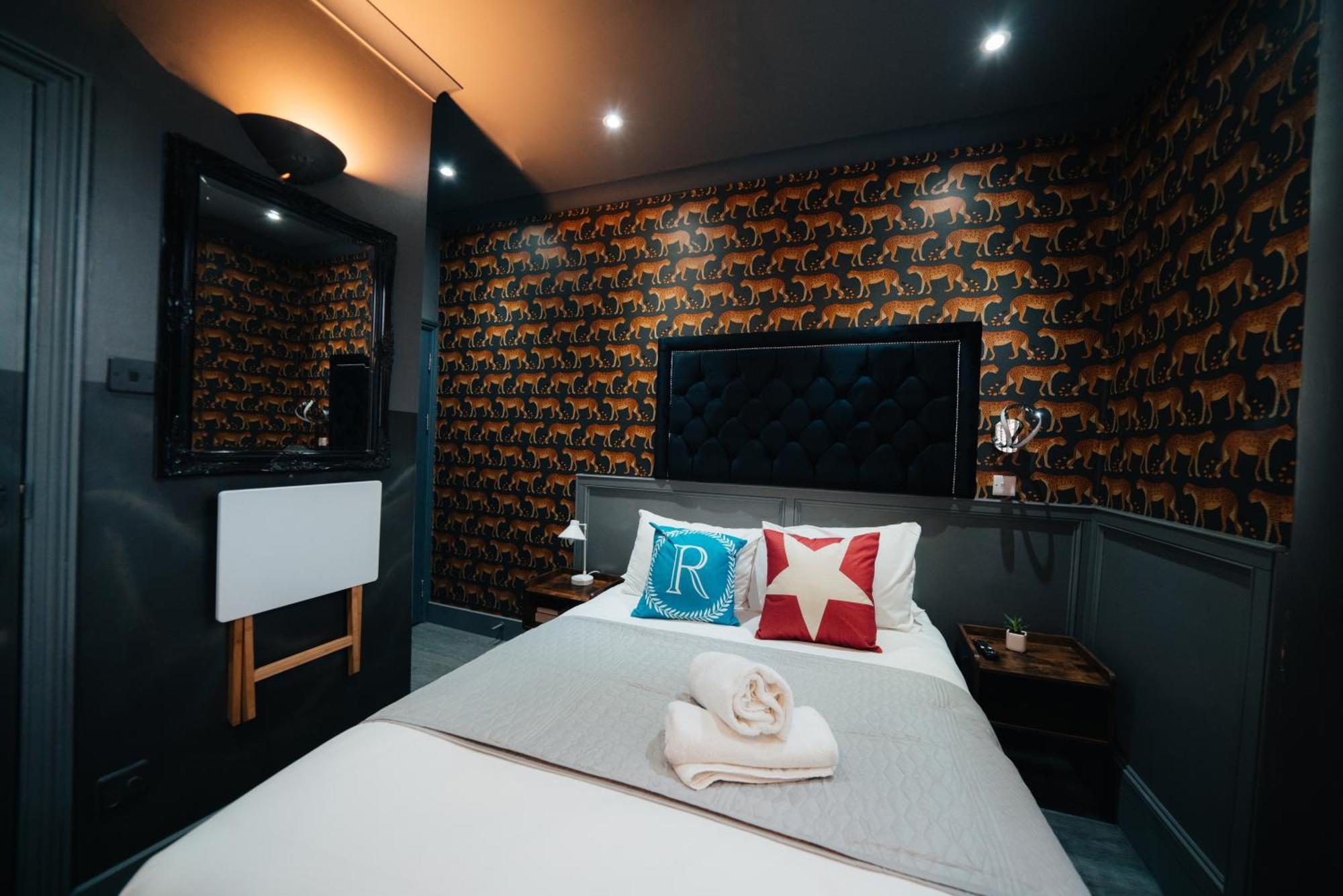 The Rokxy Townhouse - Kings Cross Hotel London Room photo