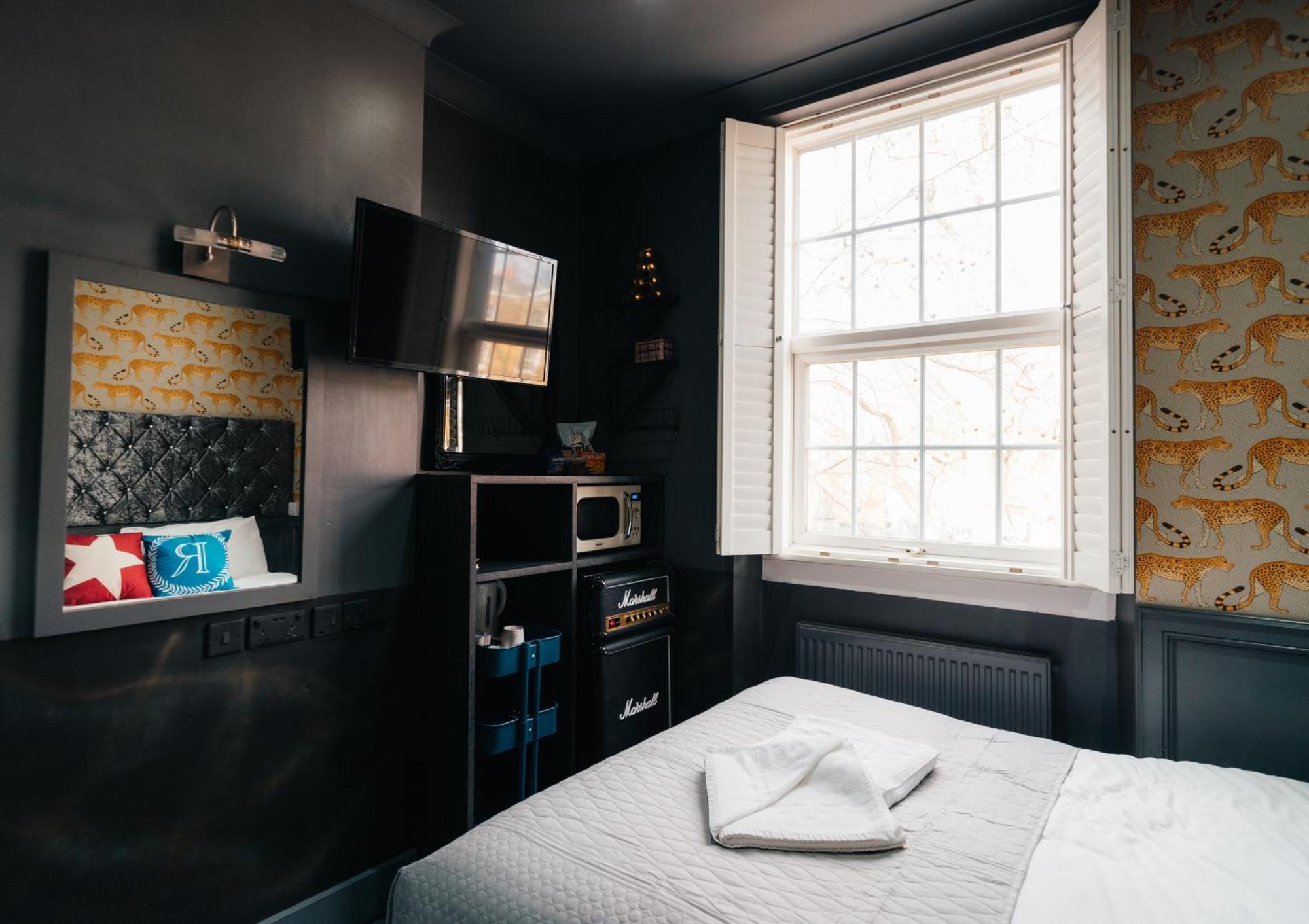 The Rokxy Townhouse - Kings Cross Hotel London Room photo